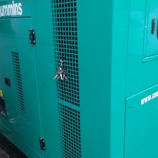 Máy phát điện Cummins 200 kva