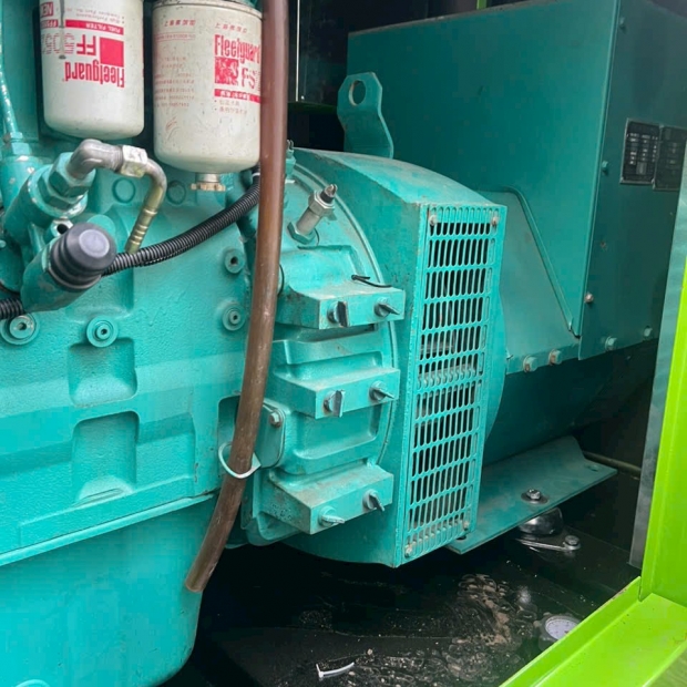 Máy phát điện Cummins 200kVA