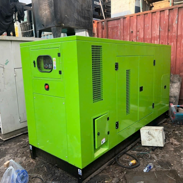 Máy phát điện Cummins 200kVA
