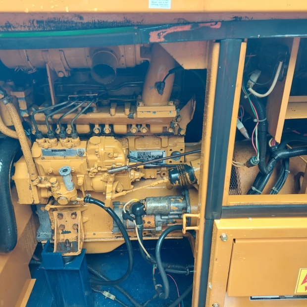 Máy phát điện Komatsu 40KVA