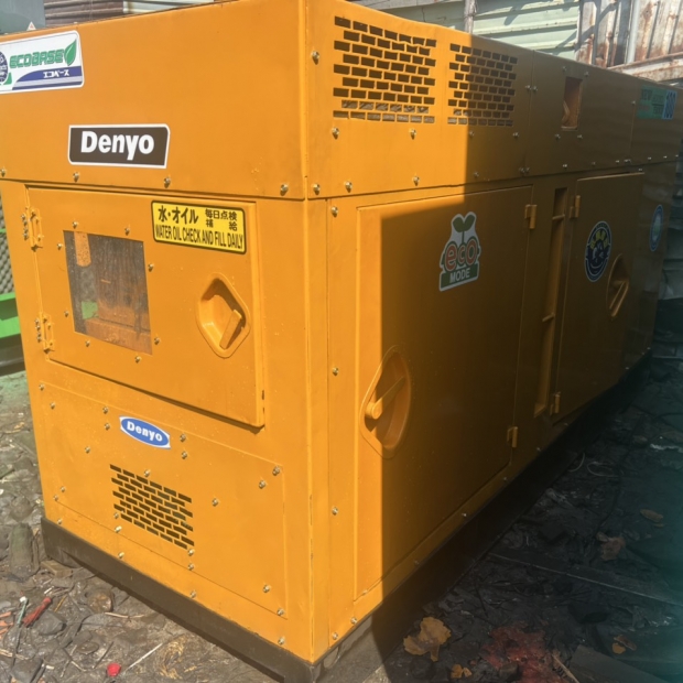 Máy phát điện Denyo 200KVA