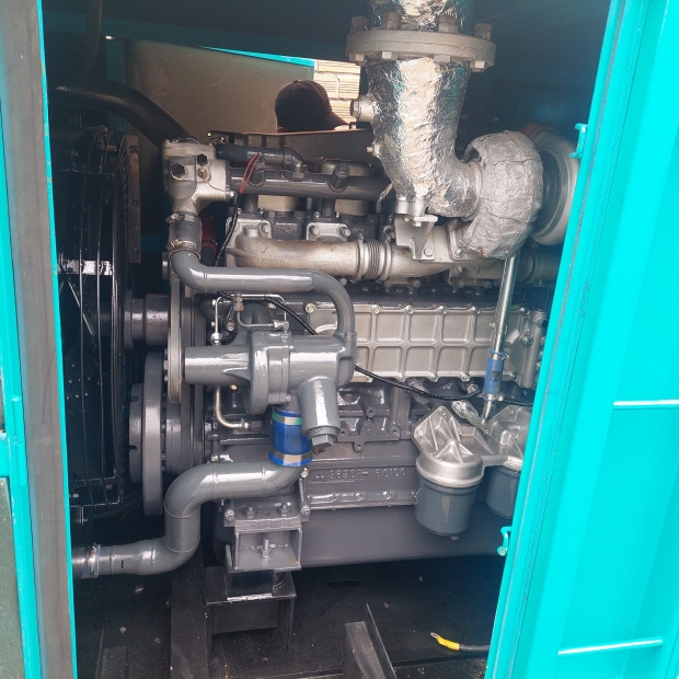 Máy phát điện Mitsubishi 300KVA