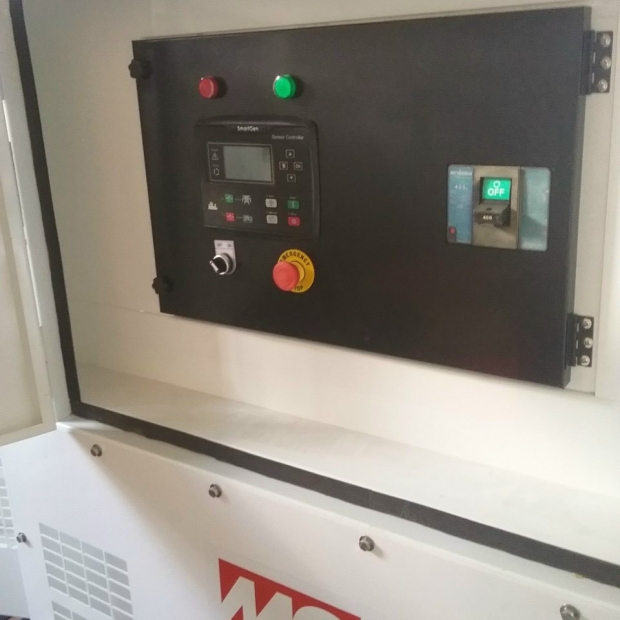 Máy phát điện Denyo 250KVA