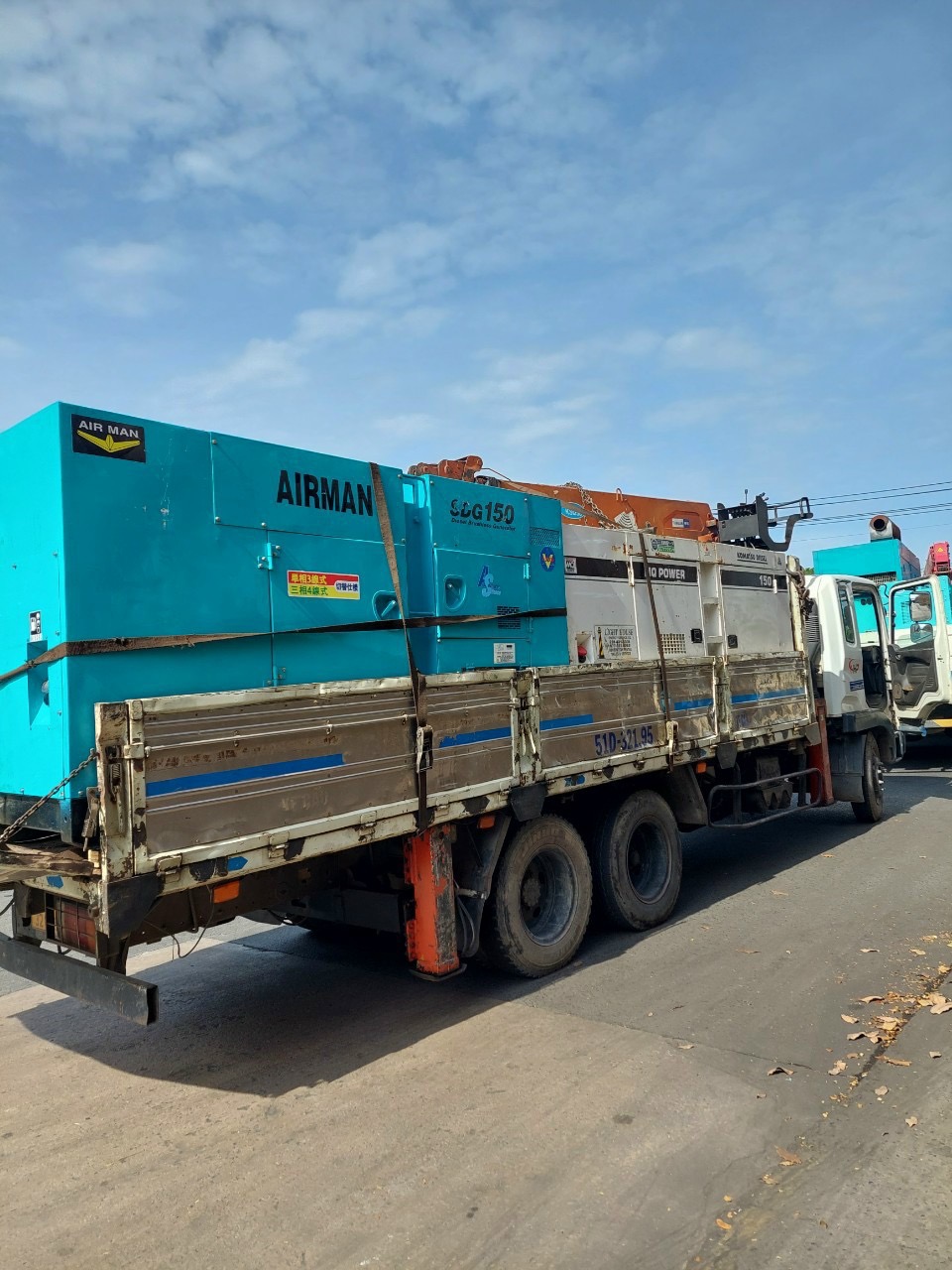[Cập nhật] Bảng giá cho thuê máy phát điện mới nhất 2025